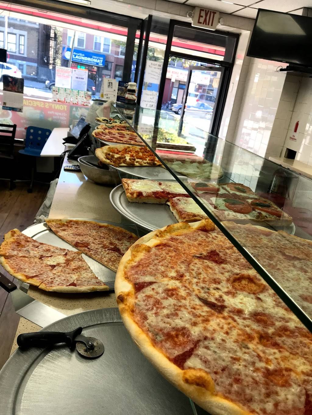 Tonypizzeria61@gmail | restaurant | 6112 4th Ave, Brooklyn, NY 11220, USA | 7184924961 OR +1 718-492-4961