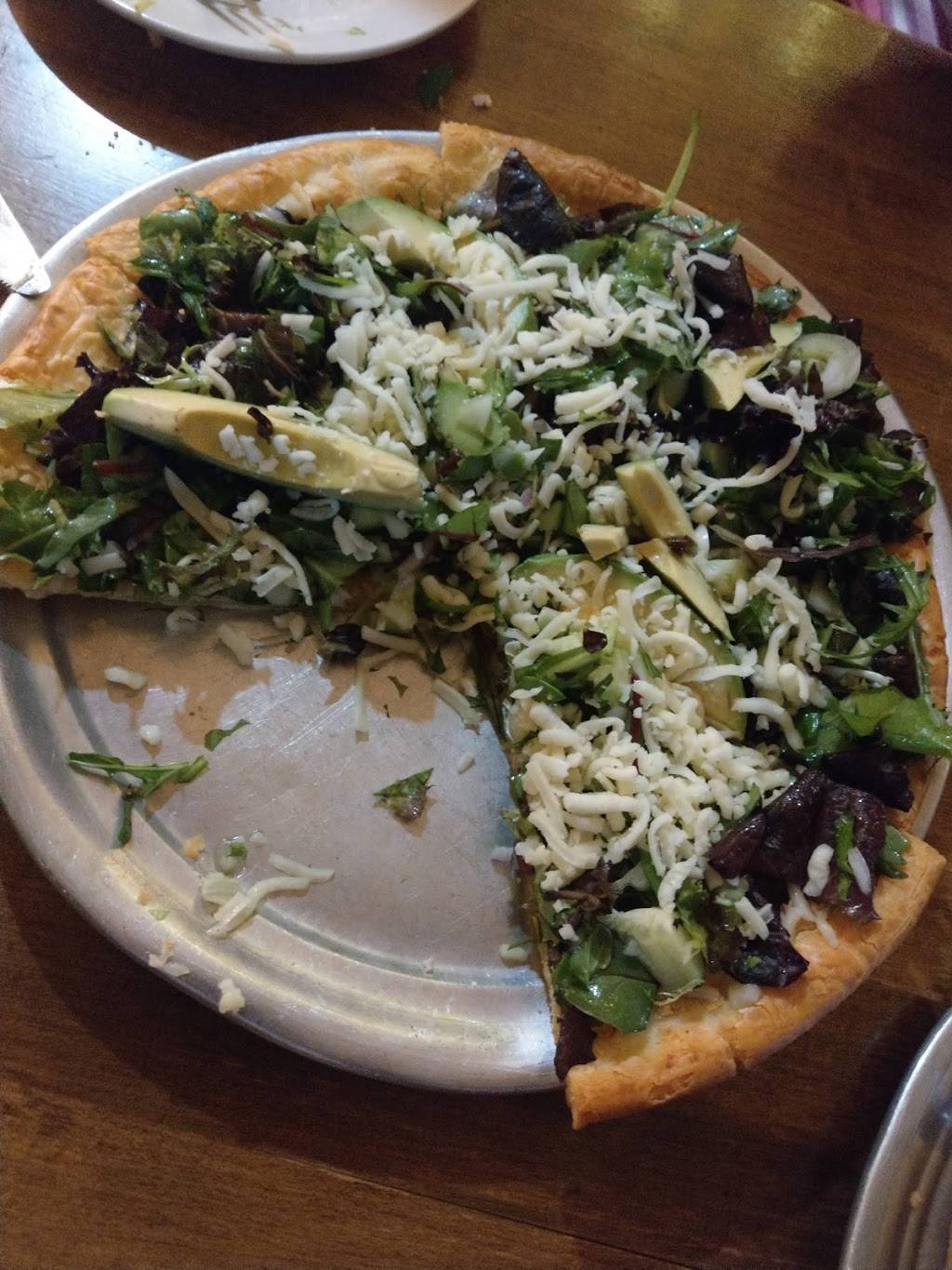 Robertos Log Cabin Restaurant | restaurant | 383 Trumbull Hwy, Lebanon, CT 06249, USA | 8604567663 OR +1 860-456-7663