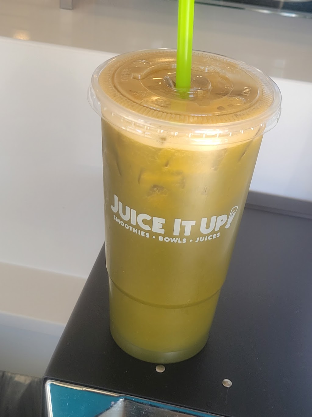 Juice It Up! | restaurant | 1040 S Mt Vernon Ave Suite A-1, Colton, CA 92324, USA | 9095723001 OR +1 909-572-3001