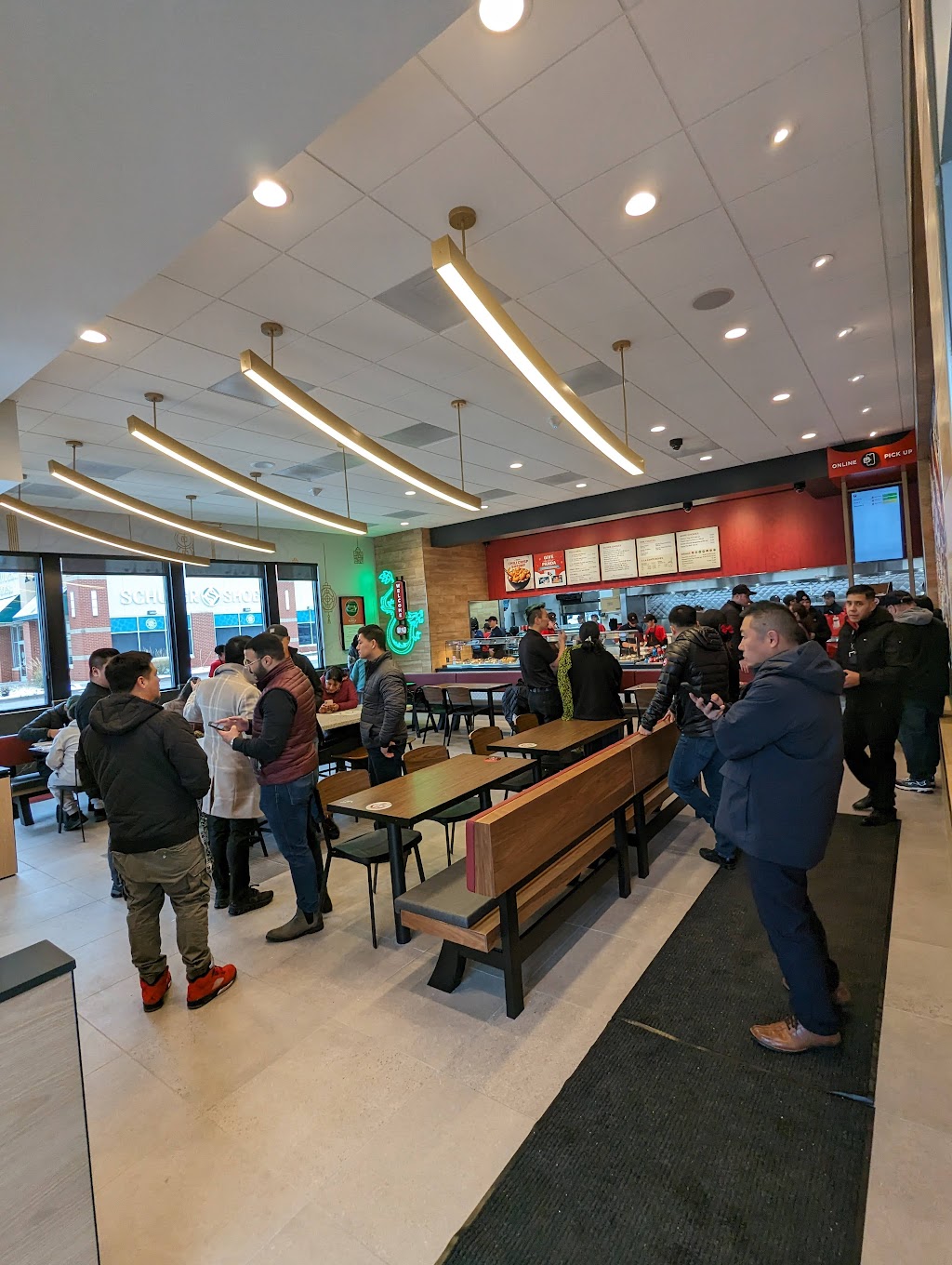 Panda Express | restaurant | 905 County Rd 42 W, Burnsville, MN 55306, USA | 9529608986 OR +1 952-960-8986