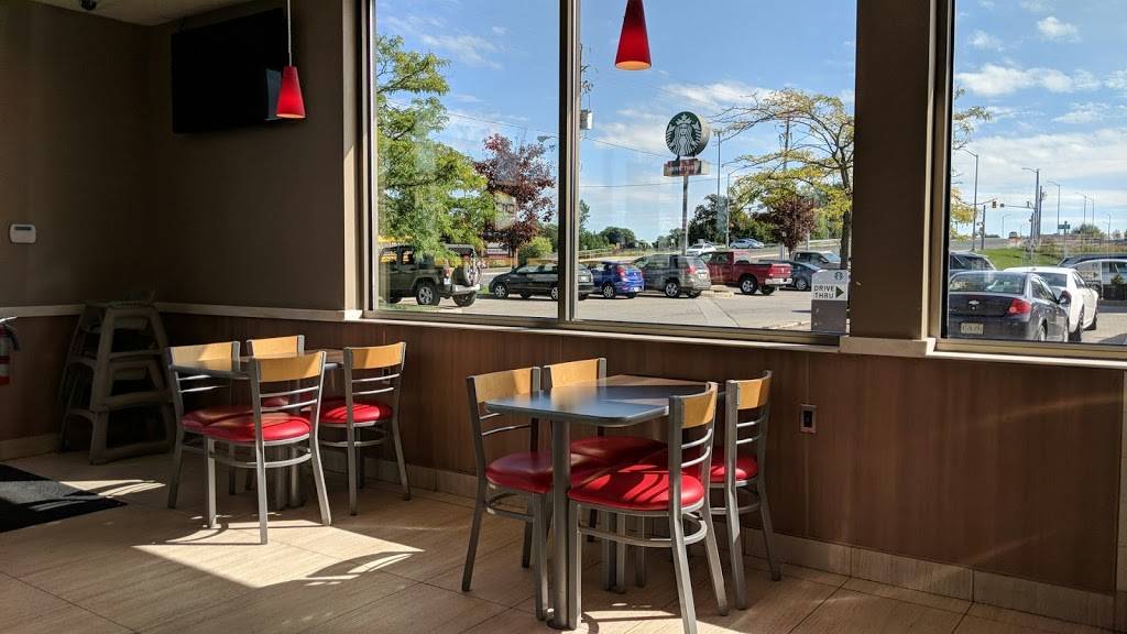 Burger King | restaurant | 4030 Montrose Rd, Brockway Pl, Niagara Falls, ON L2H 3E1, Canada | 9053574907 OR +1 905-357-4907