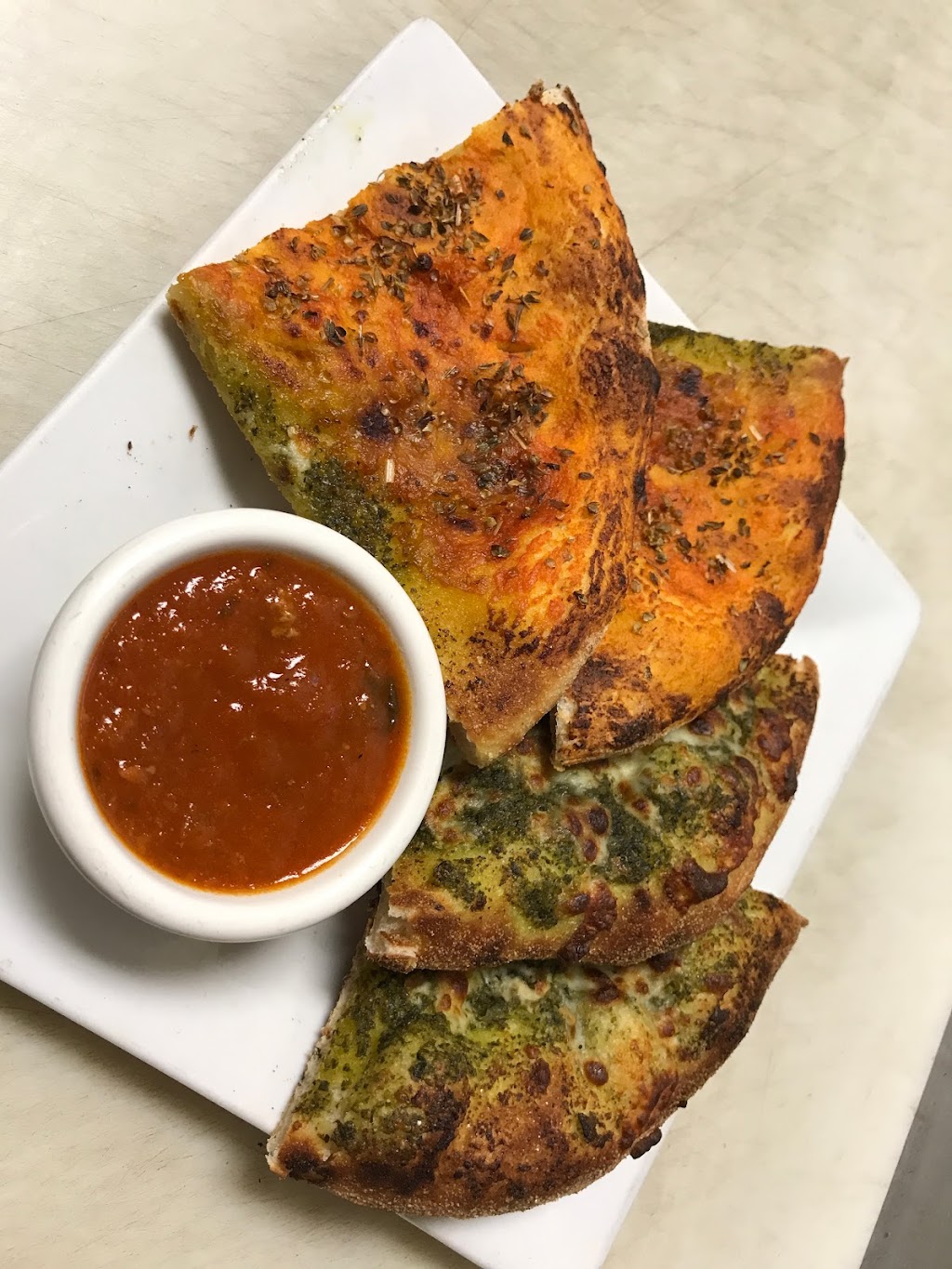 Pizza Inferno | restaurant | 1800 Fillmore St, San Francisco, CA 94115, USA | 4157751800 OR +1 415-775-1800