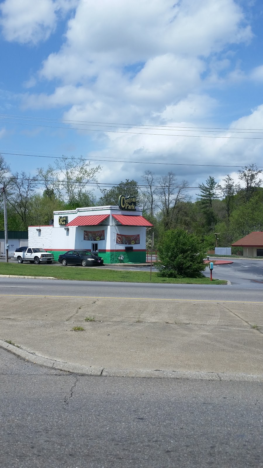 Central Park | restaurant | 1365 E Andrew Johnson Hwy, Greeneville, TN 37745, USA | 4236389222 OR +1 423-638-9222