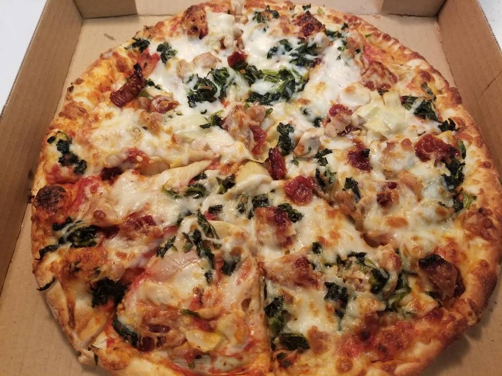New York Giant Pizza | meal delivery | 9083 Dallas St, La Mesa, CA 91942, USA | 6194646000 OR +1 619-464-6000