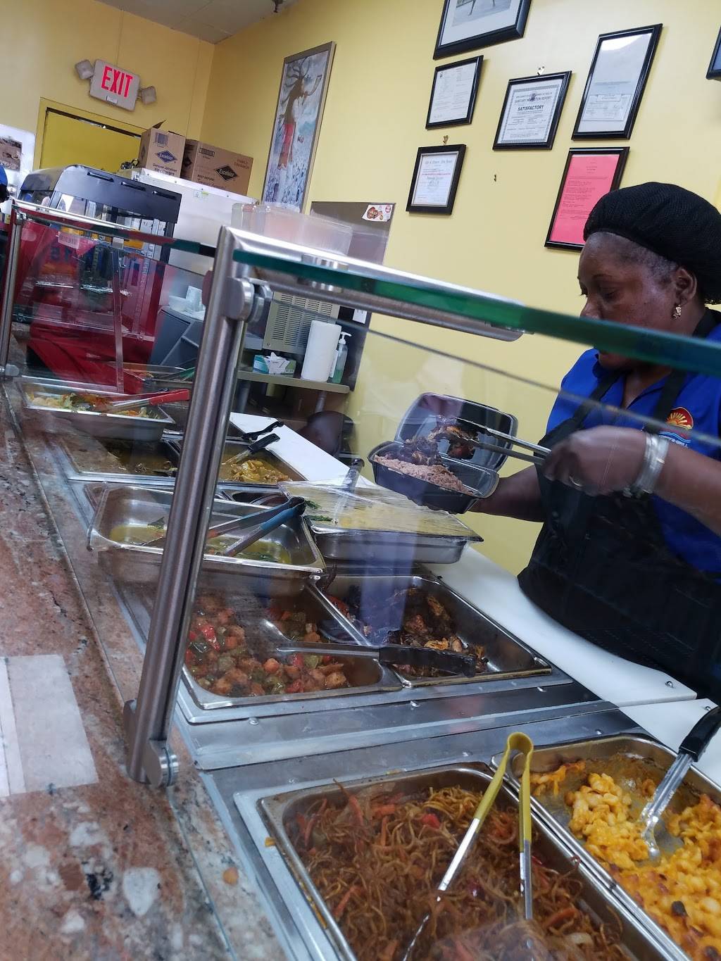 Golden Krust | restaurant | 467 Lyons Ave, Newark, NJ 07112, USA | 9739266705 OR +1 973-926-6705