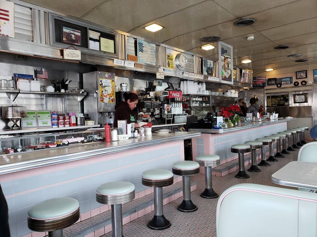 Miss Oxford Diner | restaurant | 233 S 3rd St, Oxford, PA 19363, USA | 6109322653 OR +1 610-932-2653