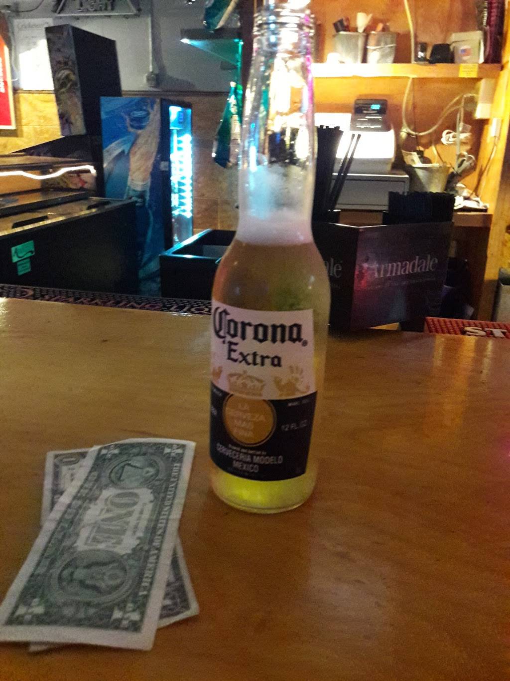 The Side Door Bar & Grill | restaurant | 33 Colfax Ave, Pompton Lakes, NJ 07442, USA | 9738394231 OR +1 973-839-4231