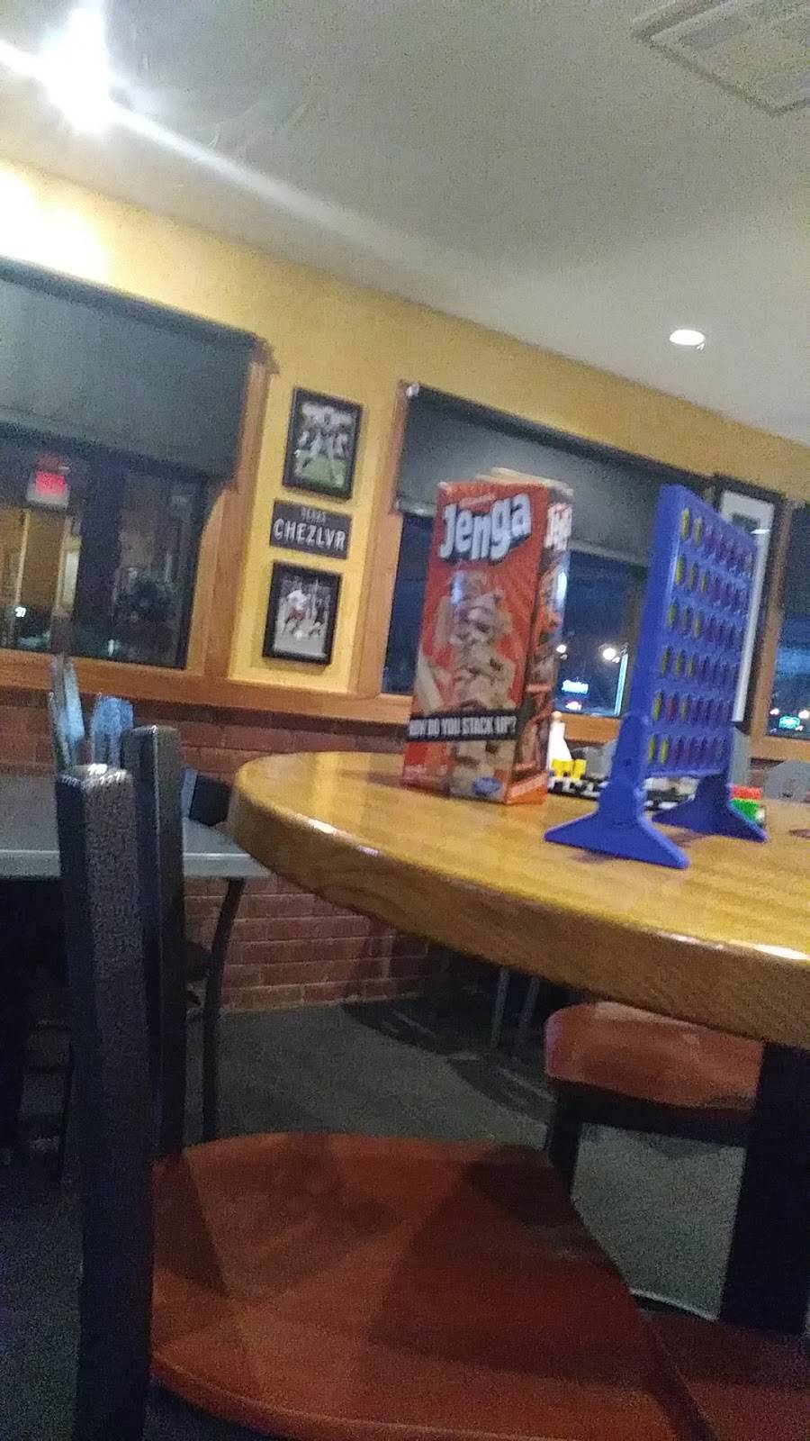 Pizza Hut | restaurant | 2020 Texoma Pkwy, Sherman, TX 75090, USA | 9038920303 OR +1 903-892-0303