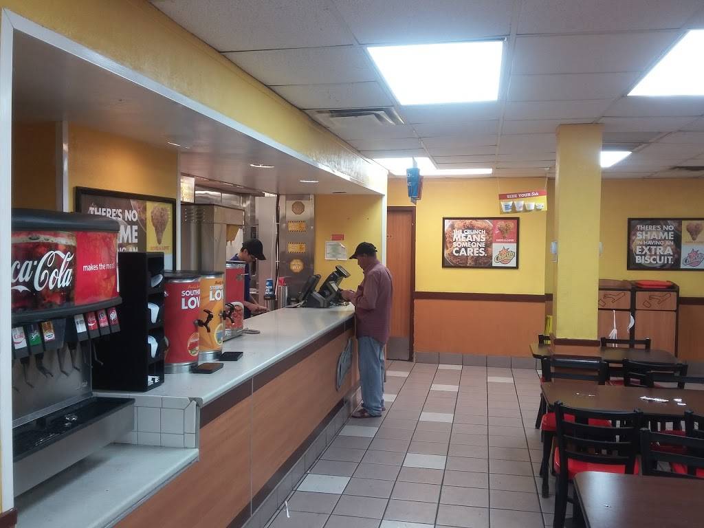 Churchs Chicken | restaurant | 1801 E Riverside Dr, Austin, TX 78741, USA | 5124436079 OR +1 512-443-6079