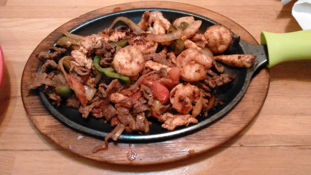 Las Trojas Mexican Restaurant & Grill | restaurant | 1905 N Jackson St # 800, Tullahoma, TN 37388, USA | 9314542262 OR +1 931-454-2262