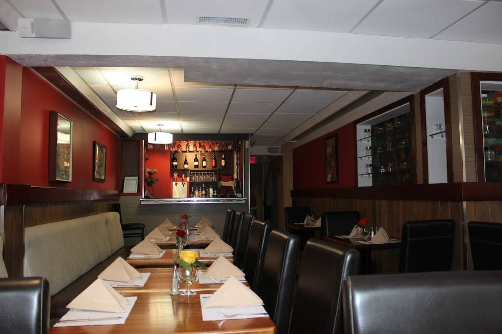 Mias Indian Cuisine-St.Laurent | restaurant | 327 St Laurent Blvd, Ottawa, ON K1K 2Z5, Canada | 6136805353 OR +1 613-680-5353