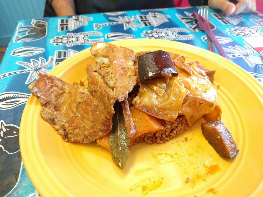 Badou Restaurant | restaurant | 2113, 2055 Howard St, Chicago, IL 60645, USA | 7732936913 OR +1 773-293-6913