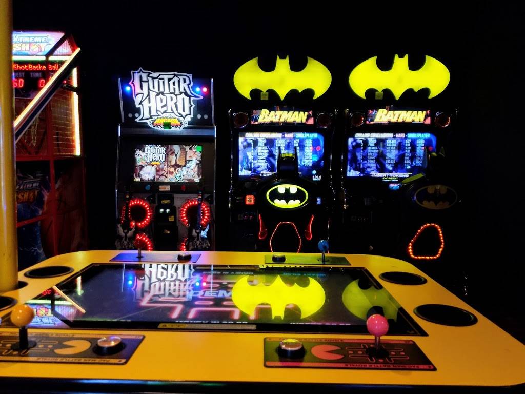 Century 16 Downtown Pleasant Hill and XD | meal takeaway | 125 Crescent Dr, Pleasant Hill, CA 94523, USA | 9252881371 OR +1 925-288-1371