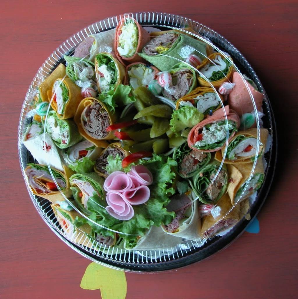 The Lunch Bag Deli Cafe | meal takeaway | 2601 Matheson Blvd E, Mississauga, ON L4W 5A8, Canada | 9052386262 OR +1 905-238-6262