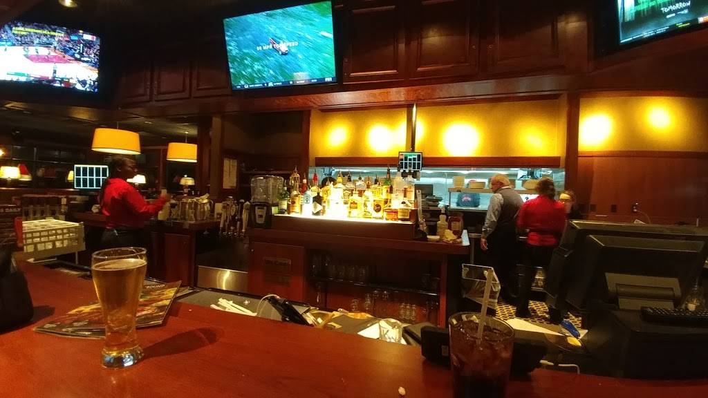 Ruby Tuesday | restaurant | 7331 Broadview Rd, Seven Hills, OH 44131, USA | 2164471662 OR +1 216-447-1662