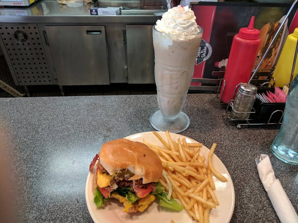 Steak n Shake 2.Go | restaurant | 7230 Woodland Dr, Indianapolis, IN 46278, USA | 3172995043 OR +1 317-299-5043