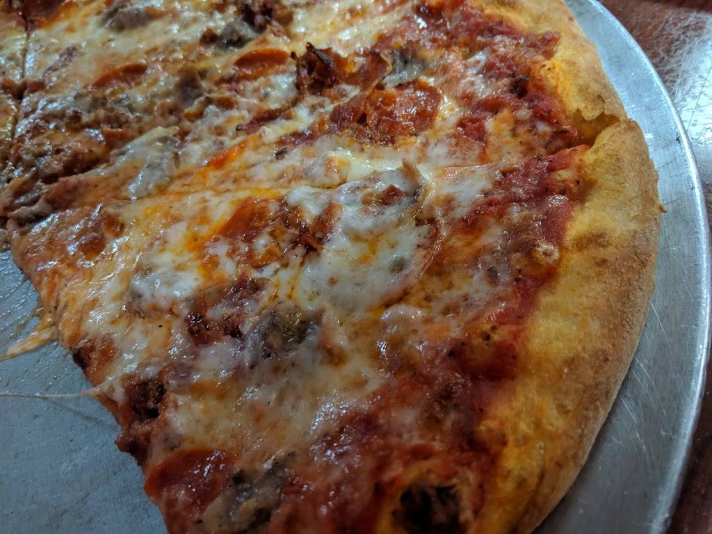 Italian Pizzeria and Restaurant | restaurant | 1077 W US Hwy 90 #140, Lake City, FL 32055, USA | 3864875267 OR +1 386-487-5267