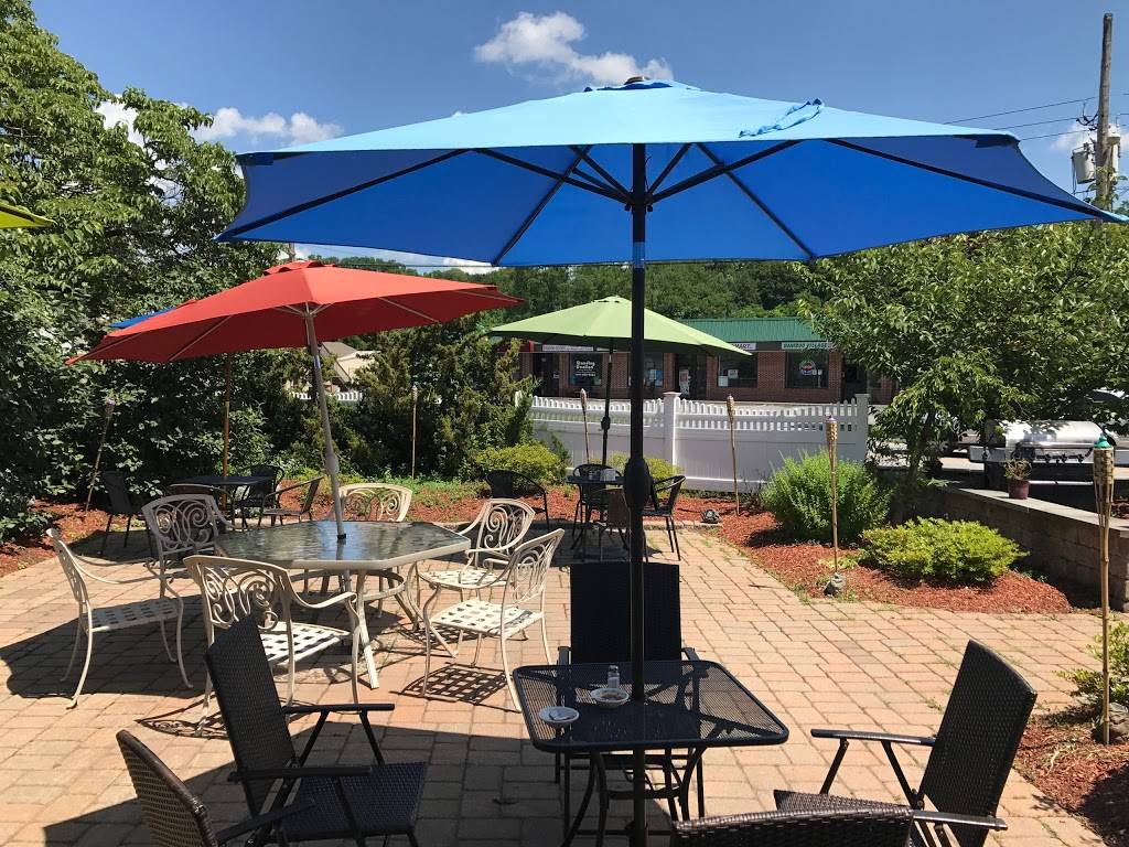 Lakeview Market & Deli | restaurant | 562 US-6, Mahopac, NY 10541, USA | 8458038435 OR +1 845-803-8435