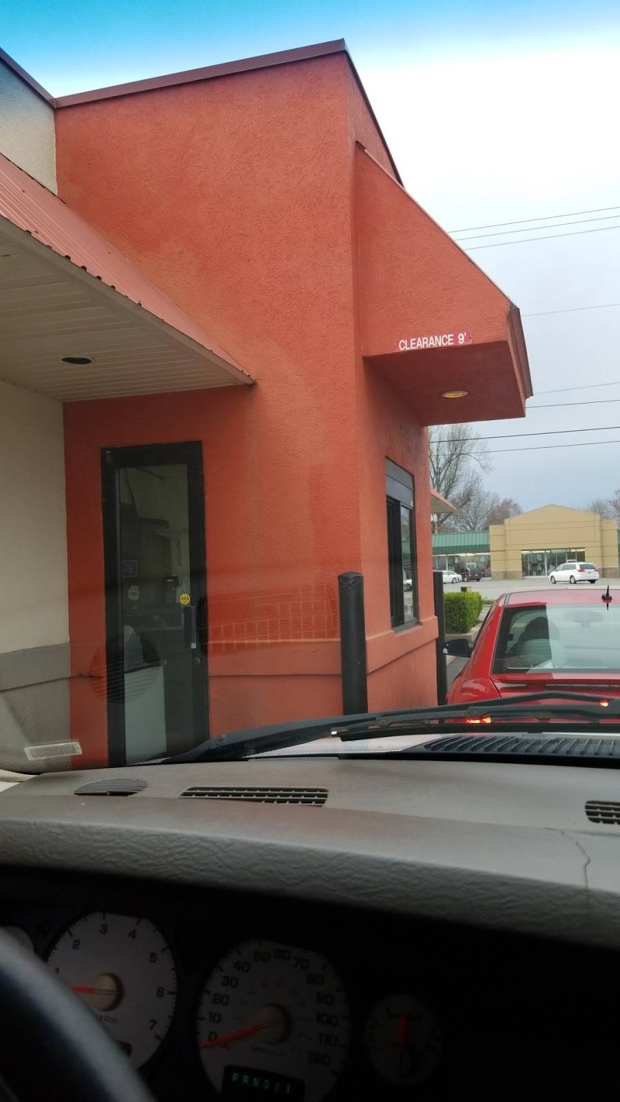 Taco Johns | restaurant | 2956 Jackson St, Paducah, KY 42003, USA | 2704429399 OR +1 270-442-9399