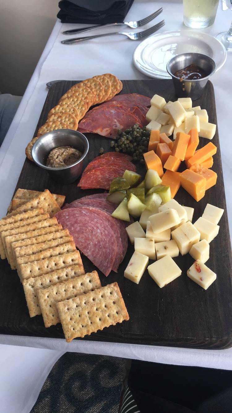 Proost | restaurant | 4600 Macatawa Legends Blvd #1, Holland, MI 49424, USA | 6162122600 OR +1 616-212-2600