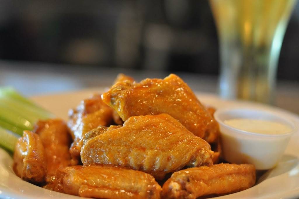 Legends Patio Grill and Bar | restaurant | 6910 N 102nd Cir, Omaha, NE 68122, USA | 4028841006 OR +1 402-884-1006