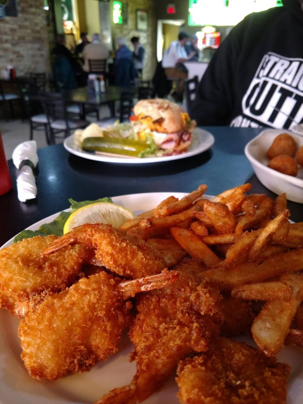 Brickyard | restaurant | 112 W Main St, Stanton, MI 48888, USA | 9892831212 OR +1 989-283-1212