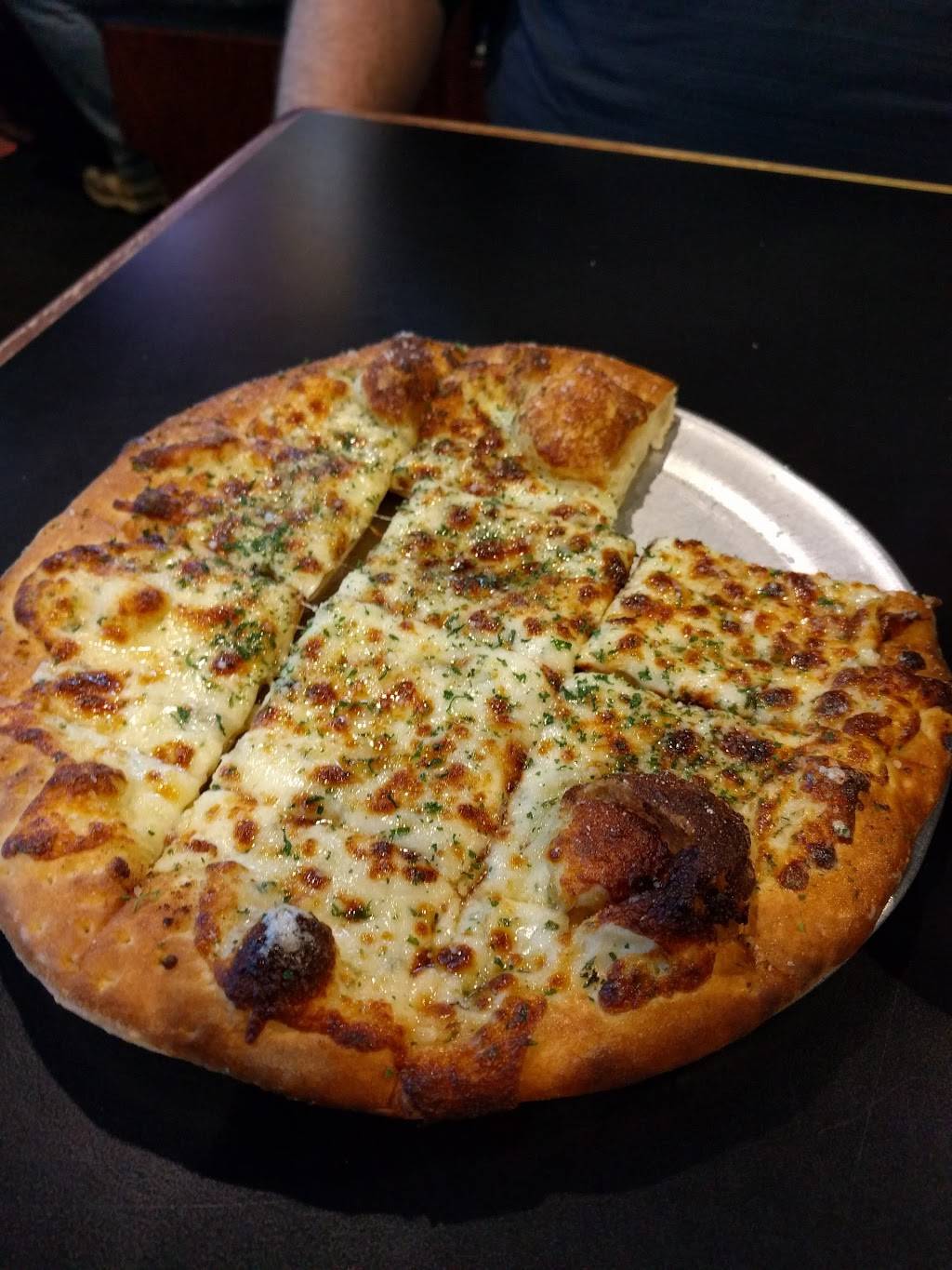 Erbellis Gourmet Pizzeria, Italian Bistro & PUB! | restaurant | 8342 Portage Rd, Portage, MI 49002, USA | 2693270200 OR +1 269-327-0200