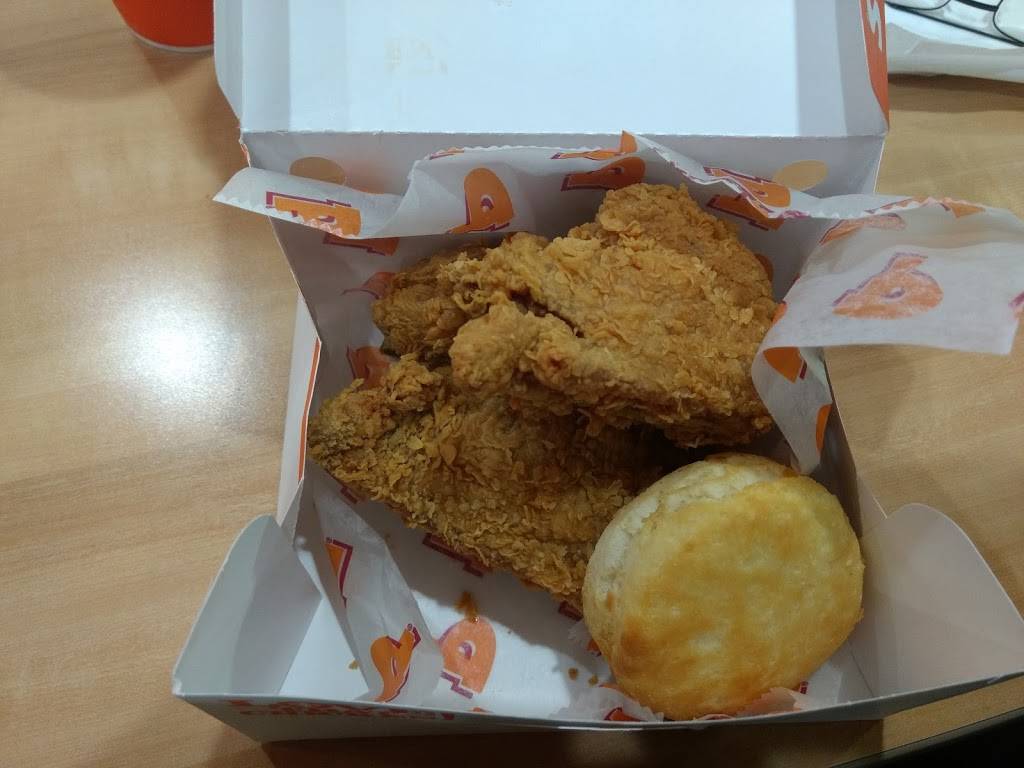 Popeyes Louisiana Kitchen | restaurant | 2602 N Roan St, Johnson City, TN 37601, USA | 4232628085 OR +1 423-262-8085