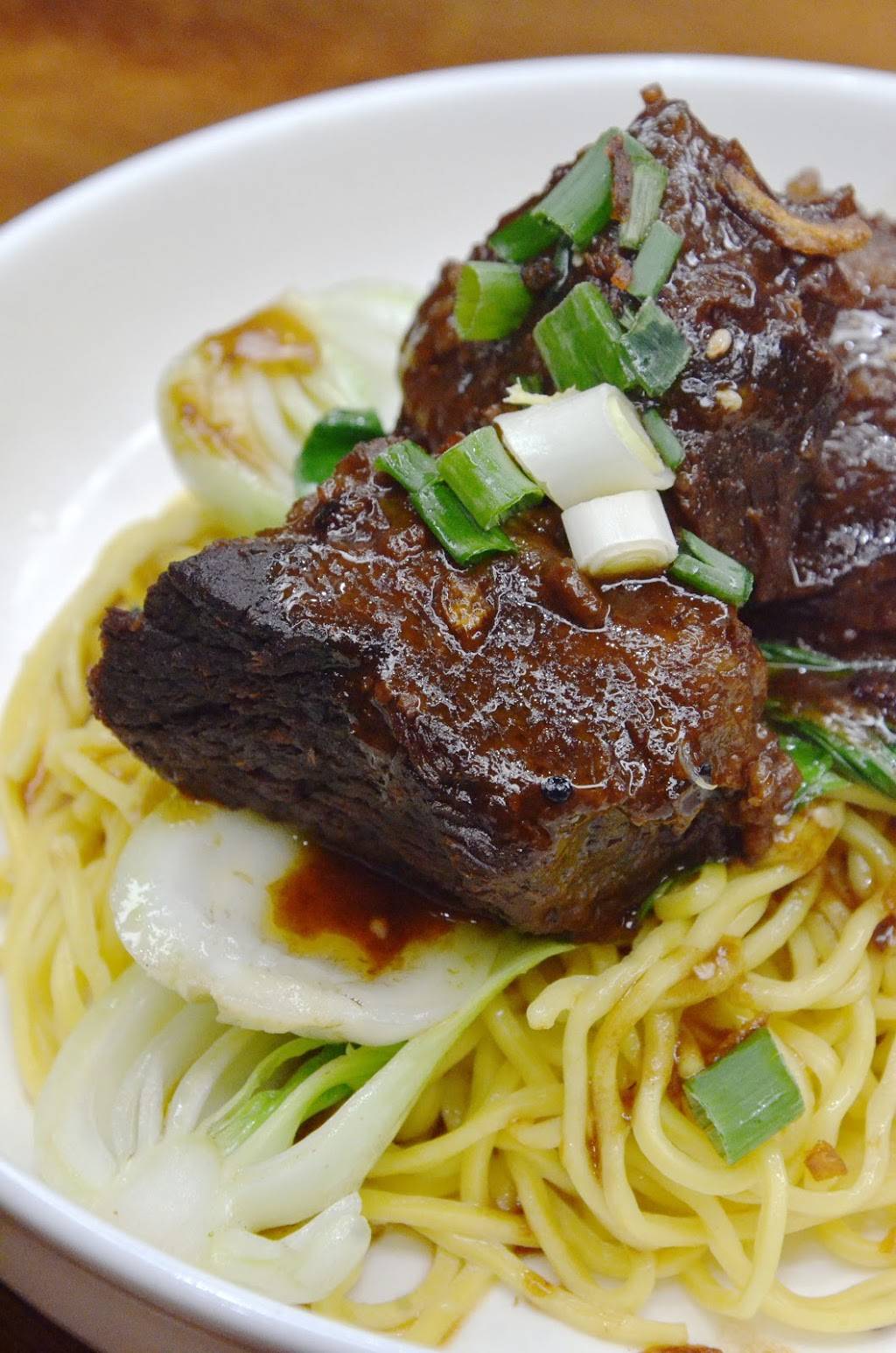 Uncle Seven | restaurant | 100 N Water St, Norwalk, CT 06854, USA | 2037220177 OR +1 203-722-0177