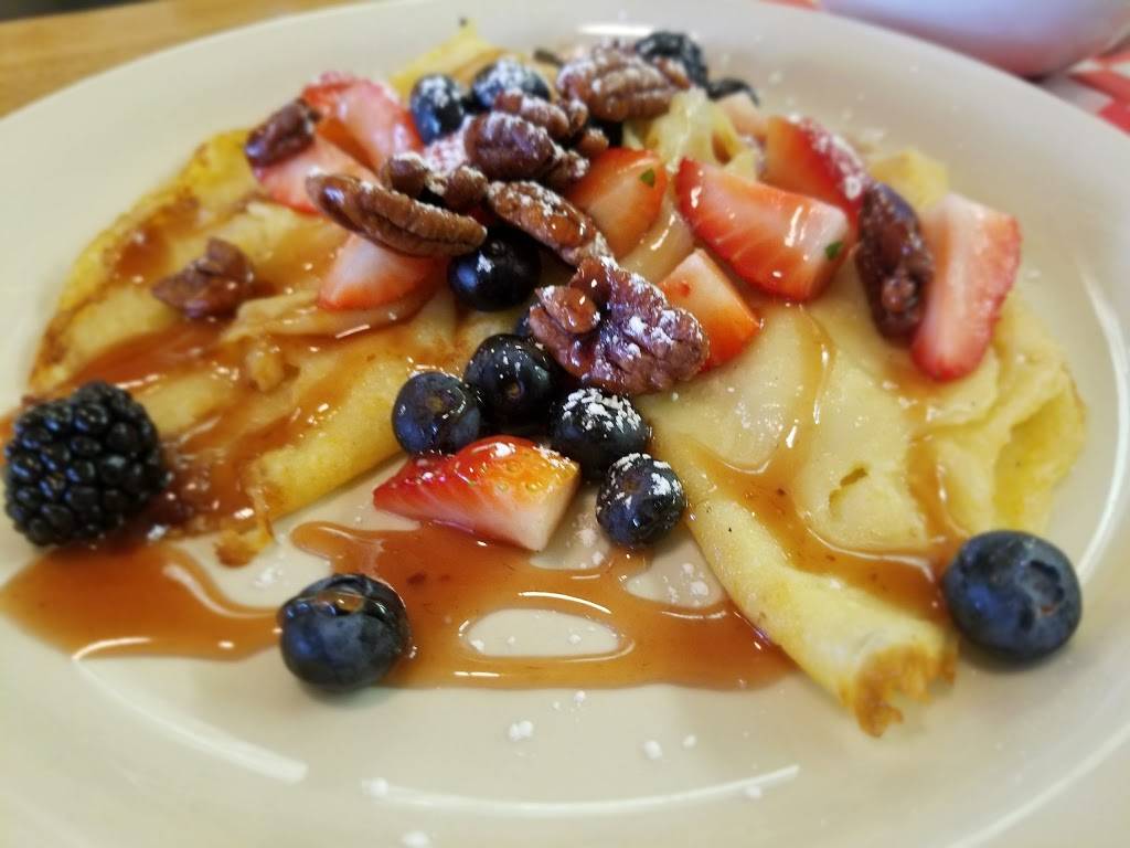 Schuberts Restaurant | restaurant | 128 E Main St, Mt Horeb, WI 53572, USA | 6084373393 OR +1 608-437-3393