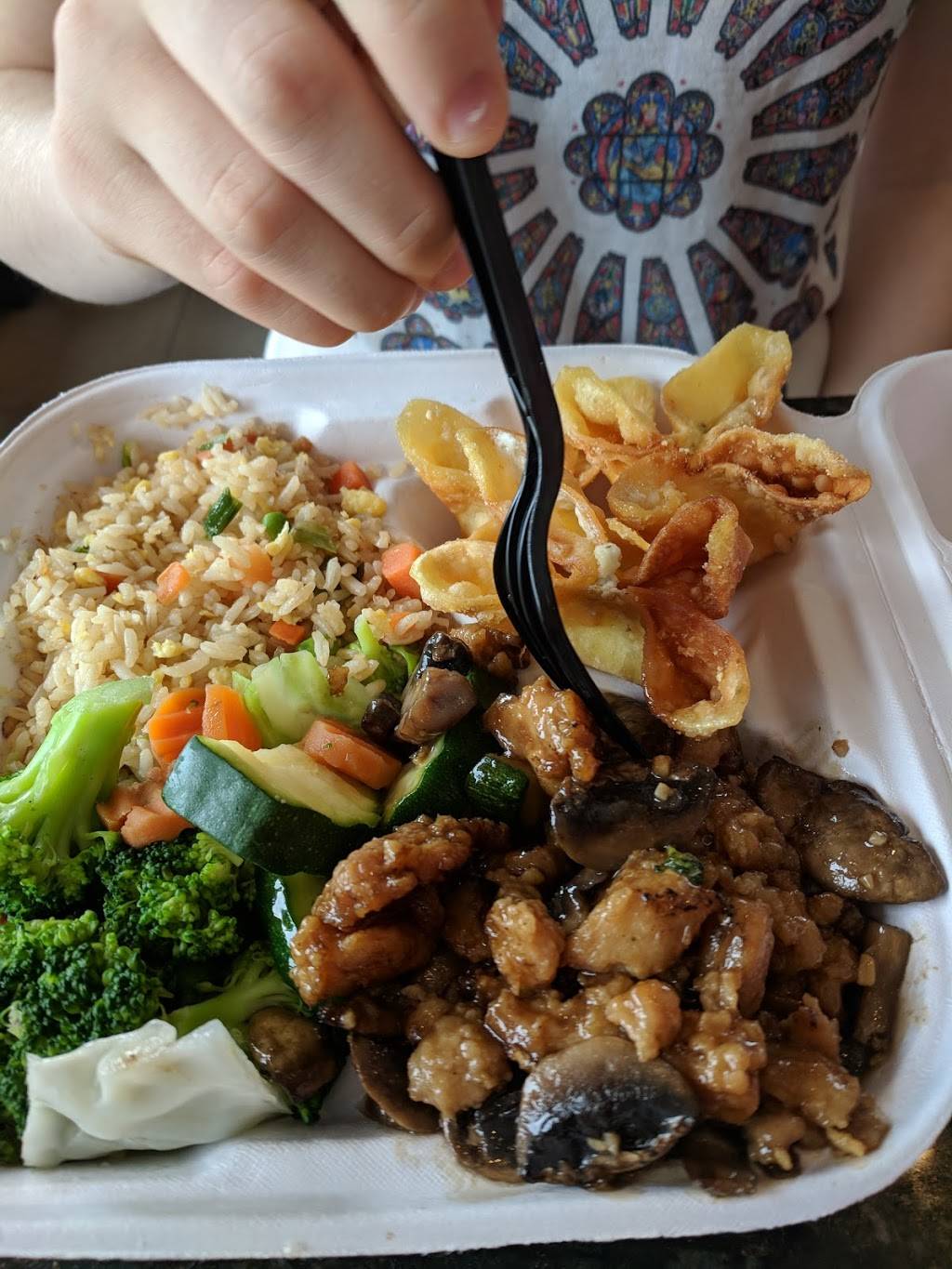 Panda Express | meal takeaway | 5410 Silver Hill Rd, District Heights, MD 20747, USA | 3017360680 OR +1 301-736-0680