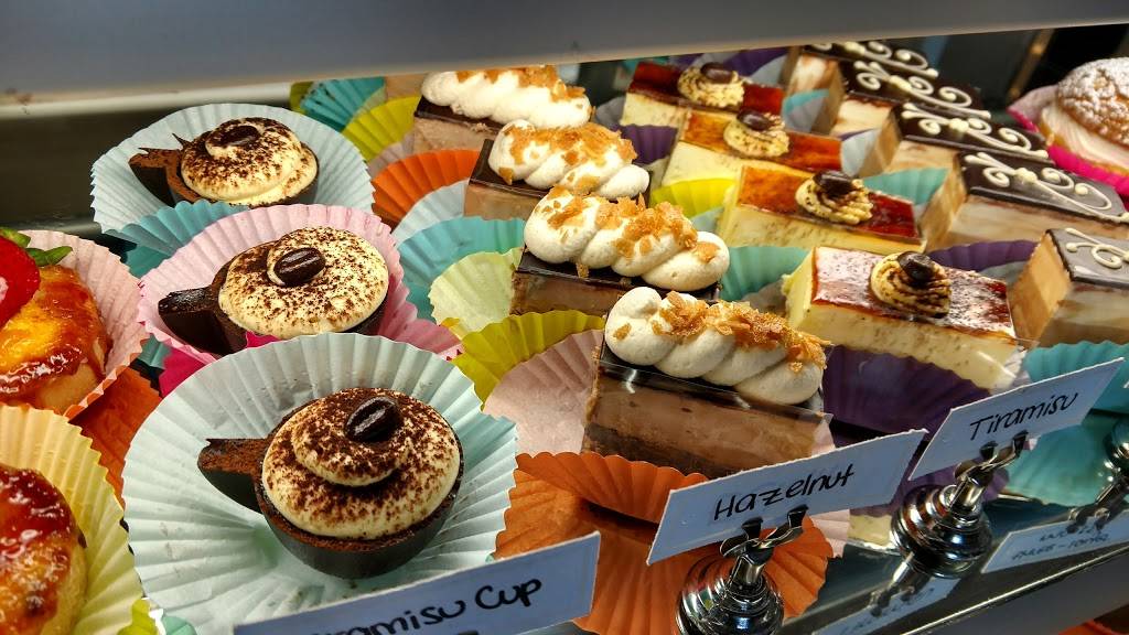 Roladin Restaurant | cafe | 19365 Victory Blvd, Tarzana, CA 91335, USA | 8183453443 OR +1 818-345-3443