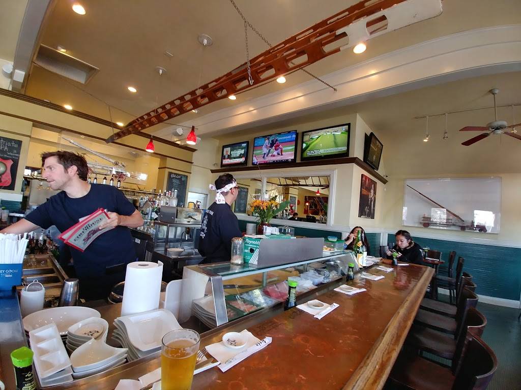 The Firehouse | restaurant | 213 Rose Ave, Venice, CA 90291, USA | 3103966810 OR +1 310-396-6810