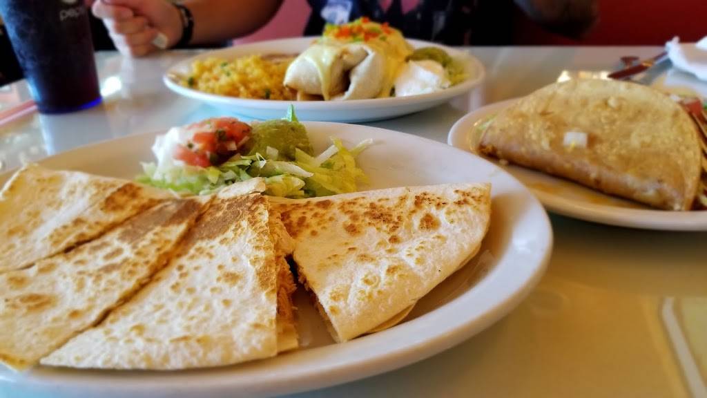 Carlos Miguels | restaurant | 110 E Cheyenne Mountain Blvd, Colorado Springs, CO 80906, USA | 7195270500 OR +1 719-527-0500