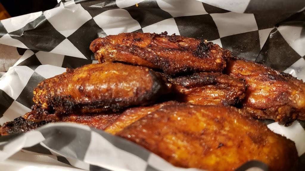 Two Brothers BBQ & Sports Grill | restaurant | 6730 W Central Ave, Wichita, KS 67212, USA | 3164404077 OR +1 316-440-4077