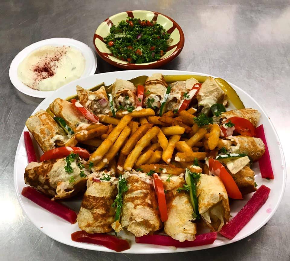 Reyan Restaurant Inc | restaurant | 75 Dundas St W, Mississauga, ON L5B 1H7, Canada | 9058482615 OR +1 905-848-2615