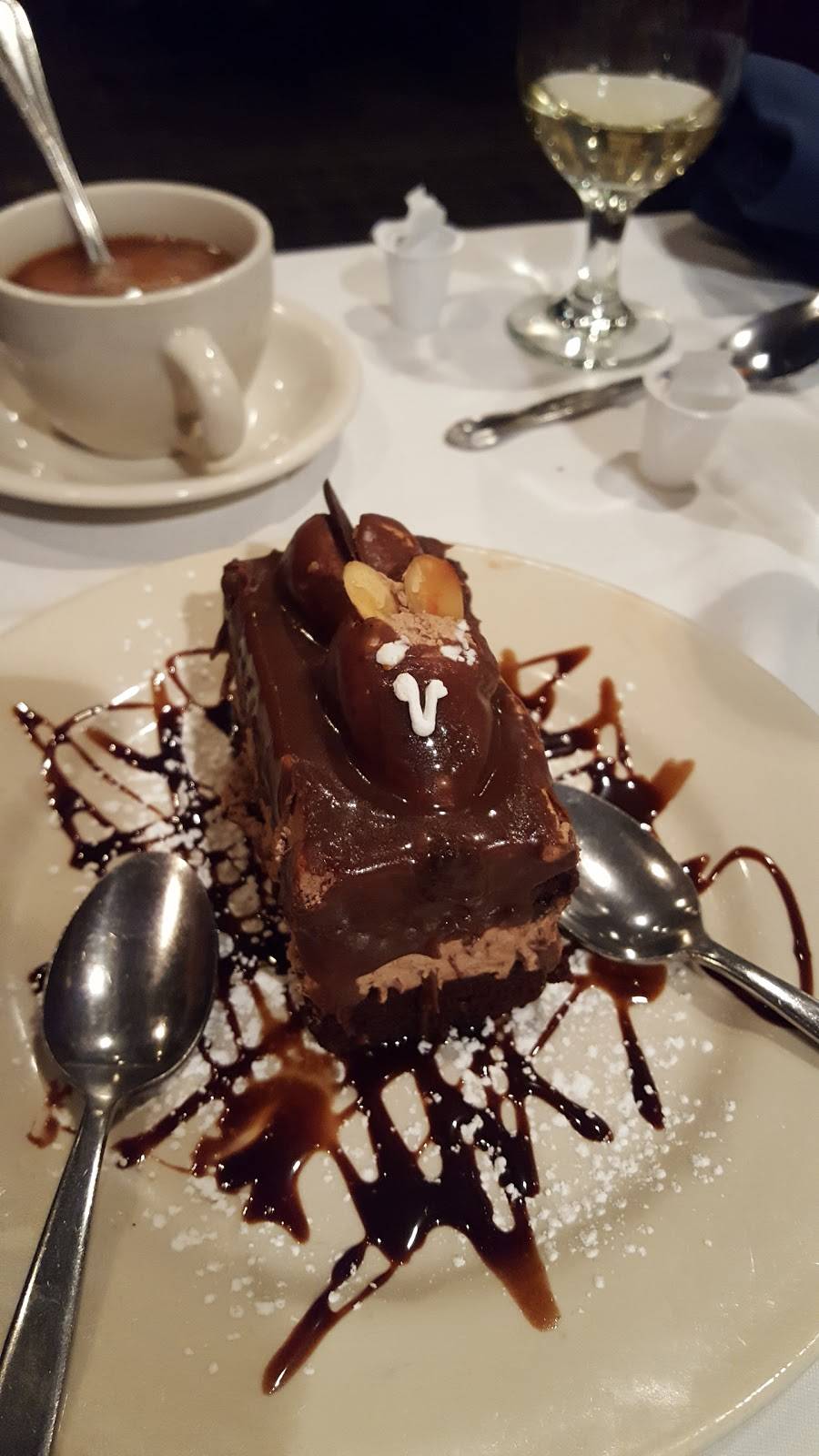 Arianas Ristorante Italiano | restaurant | 981 N Wales Rd, North Wales, PA 19454, USA | 2153627505 OR +1 215-362-7505