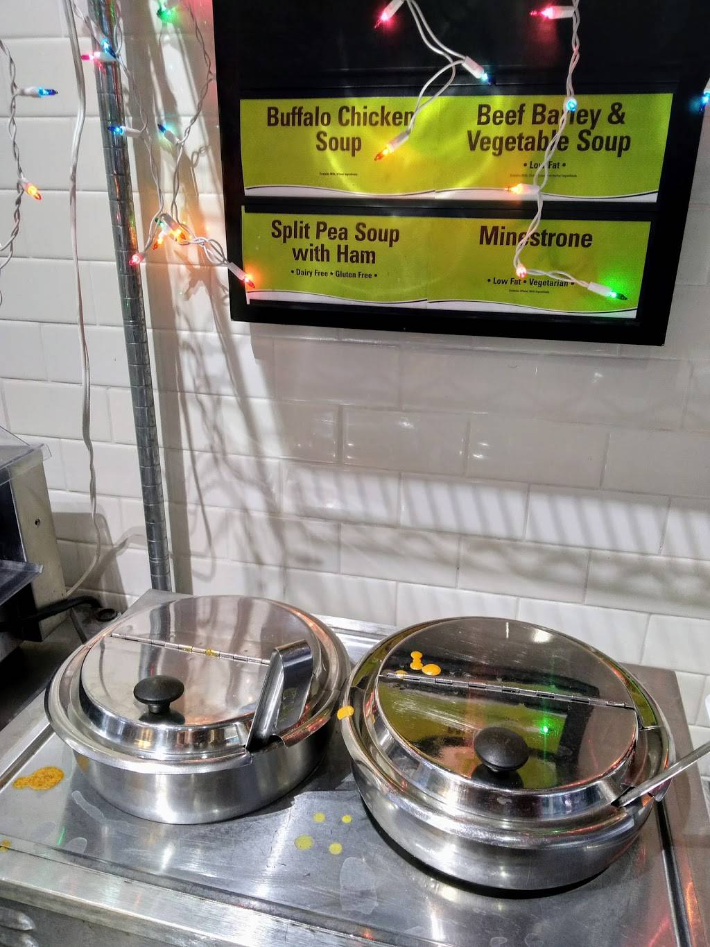 Central Market Grill | restaurant | 4 South St, New York, NY 10004, USA | 2125145220 OR +1 212-514-5220