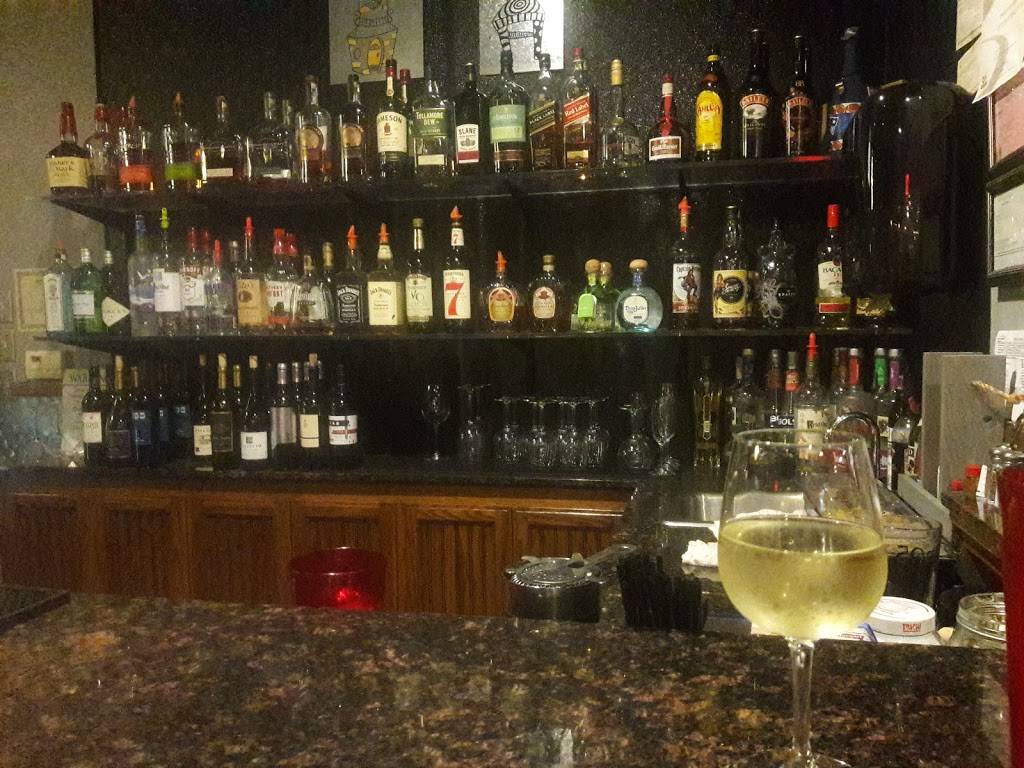 The Bottleneck Bistro | restaurant | 401 Clovis Ave #106, Clovis, CA 93612, USA | 5597654319 OR +1 559-765-4319