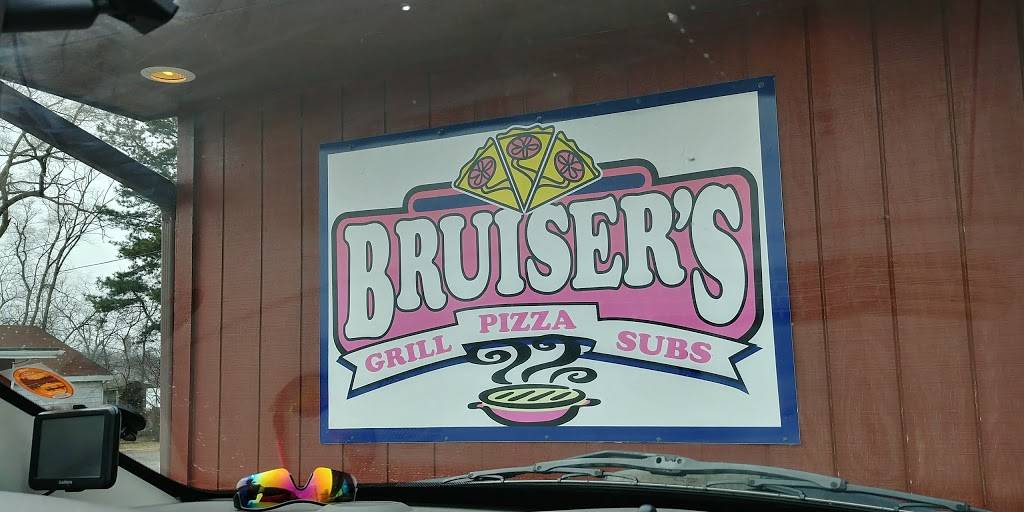 Bruisers Pizza Subs Salads | restaurant | 689 Milwaukee Ave, Burlington, WI 53105, USA | 2627636008 OR +1 262-763-6008
