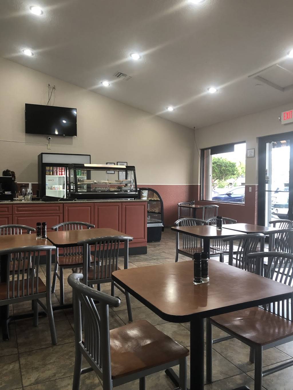 Tierra Mia Bakery & Restaurant | restaurant | 9711 W Sample Rd, Coral Springs, FL 33065, USA | 9548403175 OR +1 954-840-3175