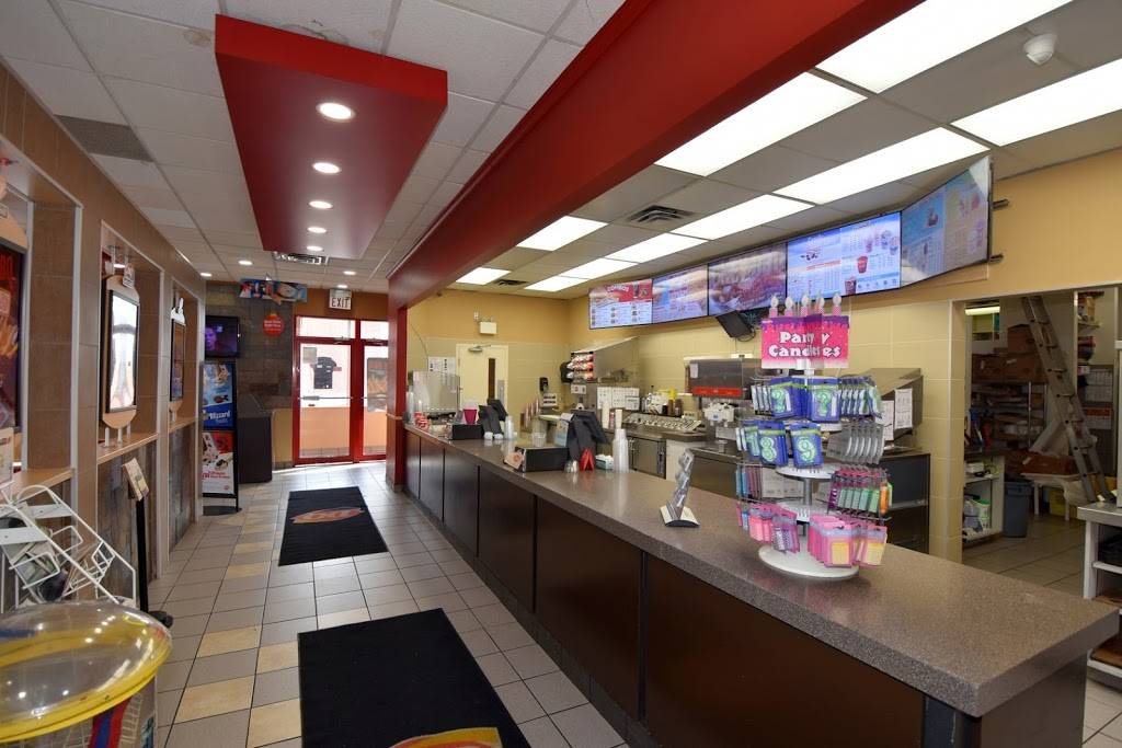 Dairy Queen Grill & Chill | restaurant | 1070 Stone Church Rd E Unit 49, Hamilton, ON L8W 3K8, Canada | 9053893074 OR +1 905-389-3074