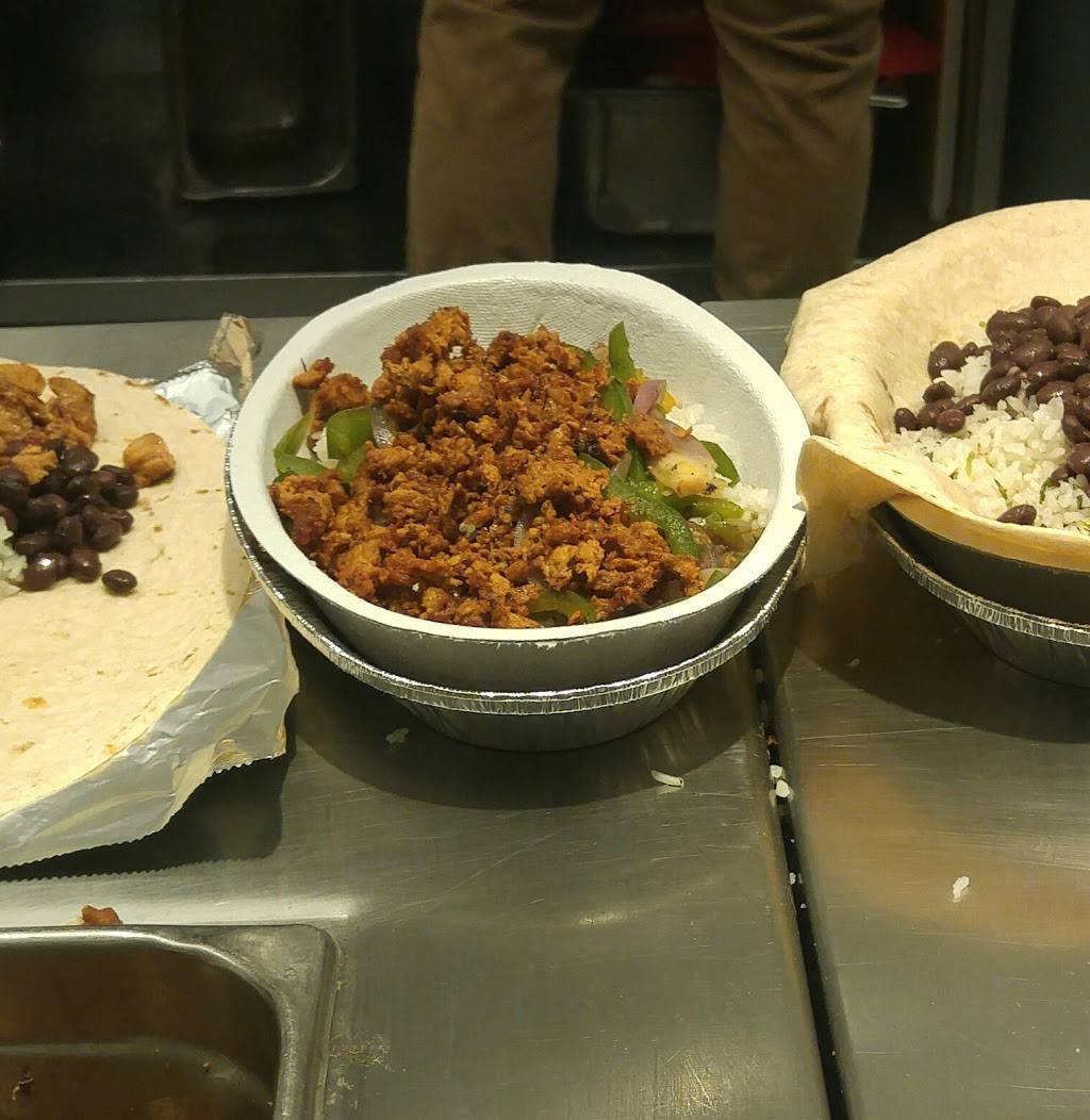 Chipotle Mexican Grill | restaurant | 3333 Sandy Springs Rd, Olney, MD 20832, USA | 3015701729 OR +1 301-570-1729