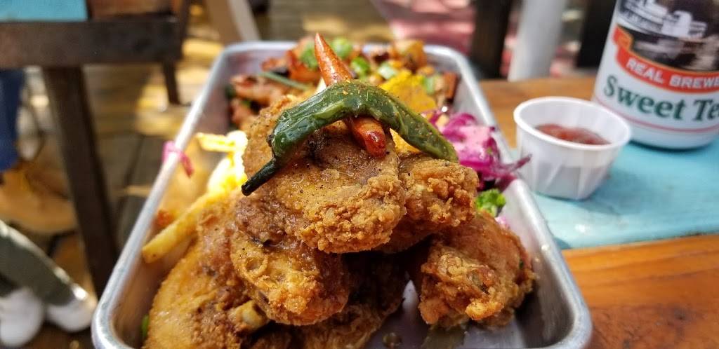 Cullums Attagirl Ice House | restaurant | 726 E Mistletoe Ave, San Antonio, TX 78212, USA | 2104374263 OR +1 210-437-4263