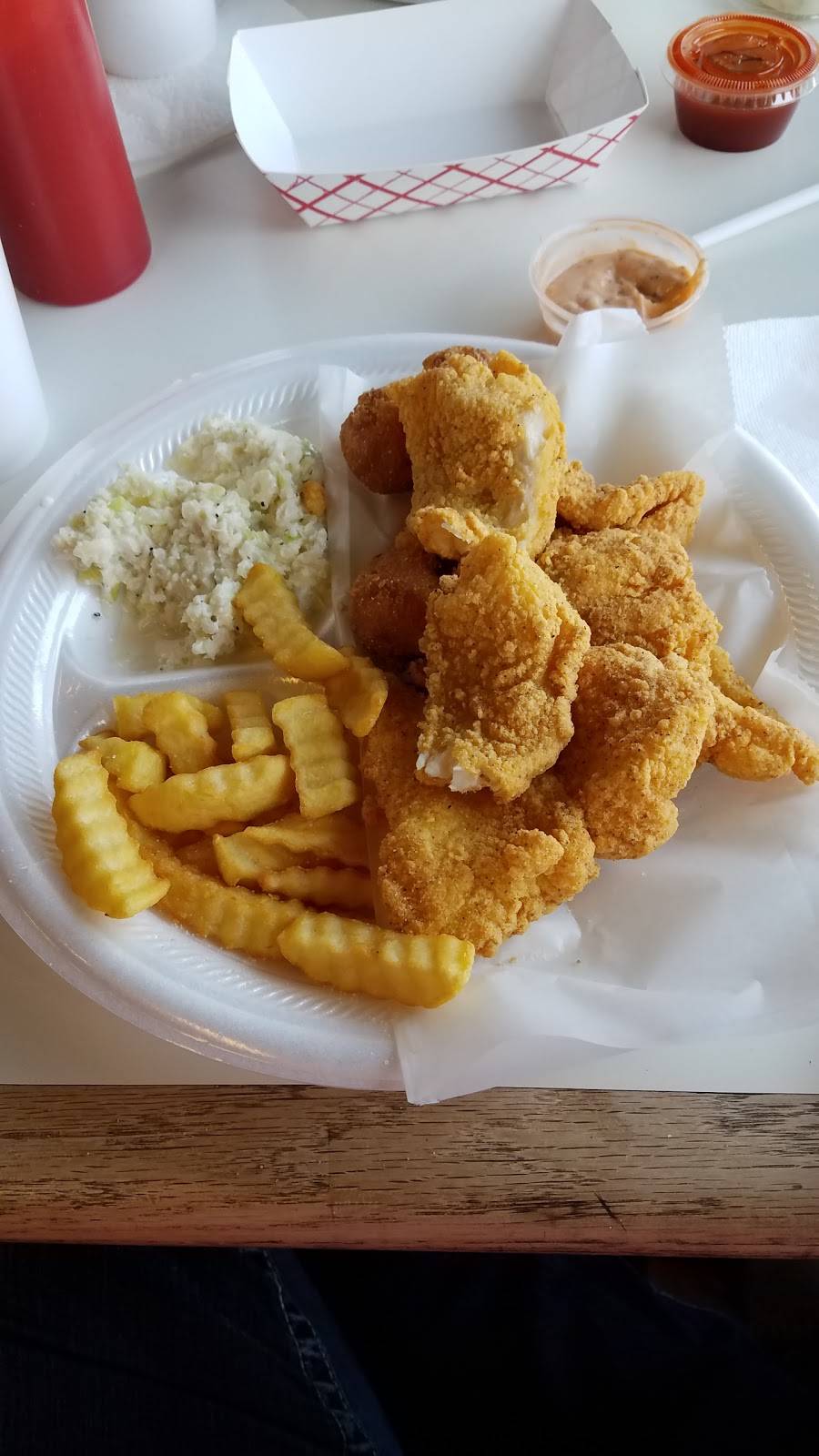 Razorback Bar B Q | restaurant | 510 N Missouri St, West Memphis, AR 72301, USA | 8703944052 OR +1 870-394-4052