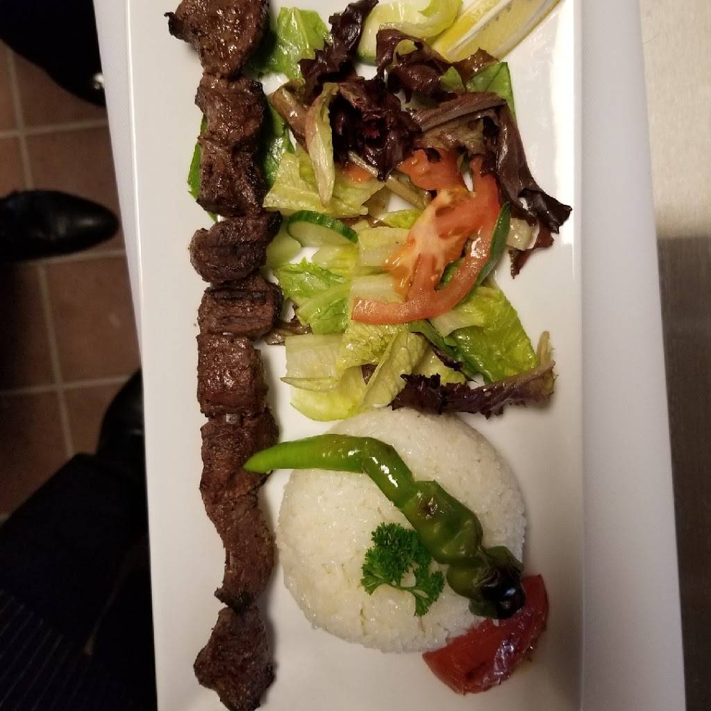 marco and polo restaurant | restaurant | 6504 America Blvd, Hyattsville, MD 20782, USA | 3018641670 OR +1 301-864-1670