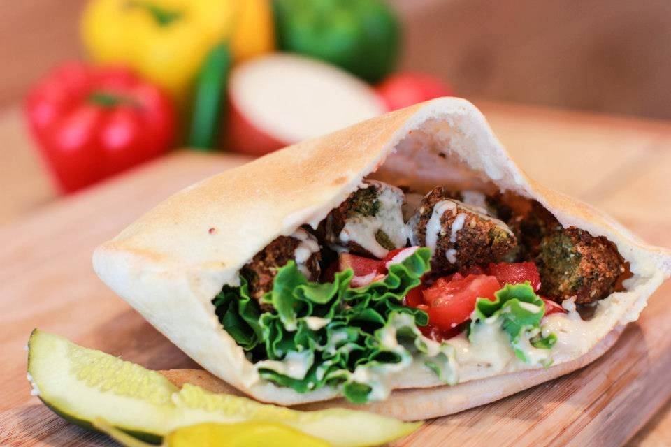 Petra Mediterranean Pizza and Grill | restaurant | 1210 Higuera St, San Luis Obispo, CA 93401, USA | 8054391999 OR +1 805-439-1999