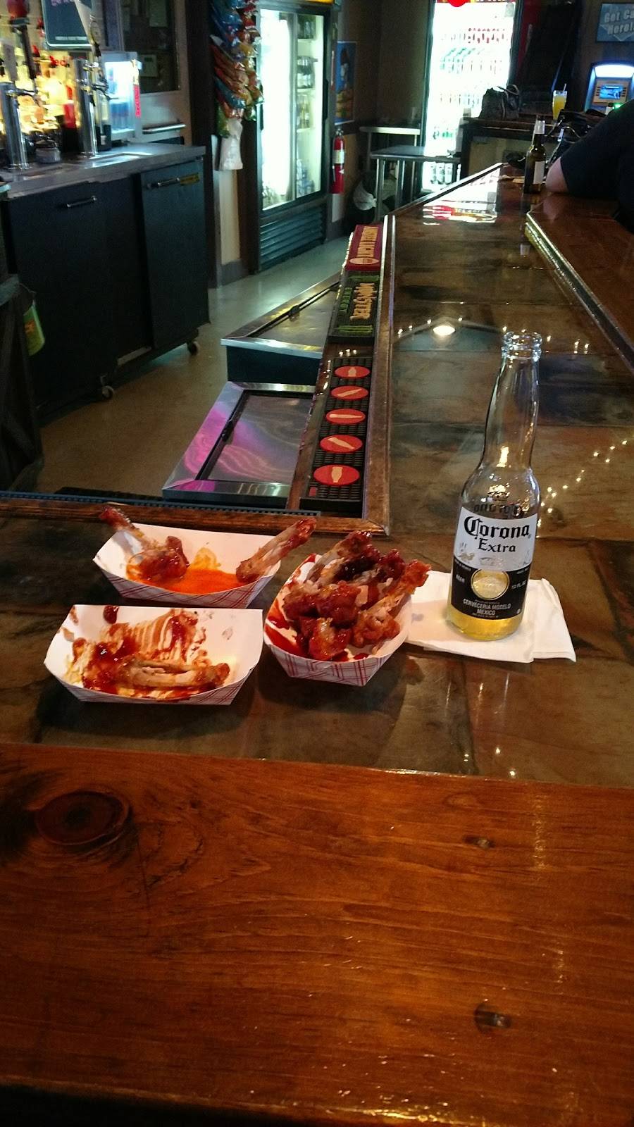 McHills Bar & Grille | restaurant | 562 PA-68, New Brighton, PA 15066, USA | 7248472063 OR +1 724-847-2063