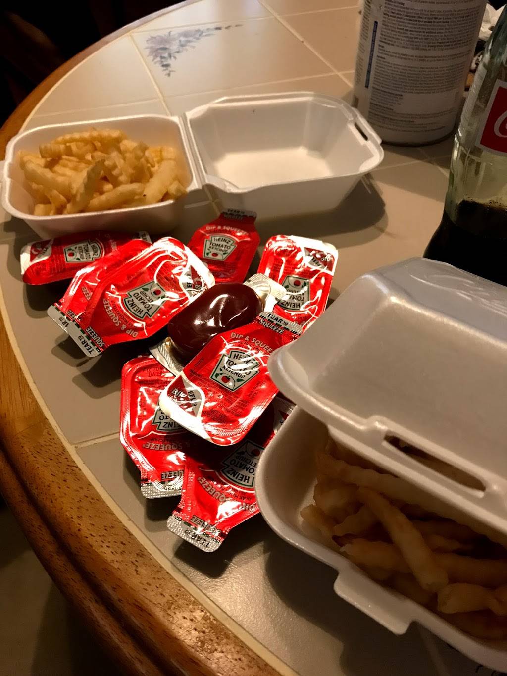 Raising Canes Chicken Fingers | meal takeaway | 8113 W Judge Perez Dr, Chalmette, LA 70043, USA | 5046822305 OR +1 504-682-2305