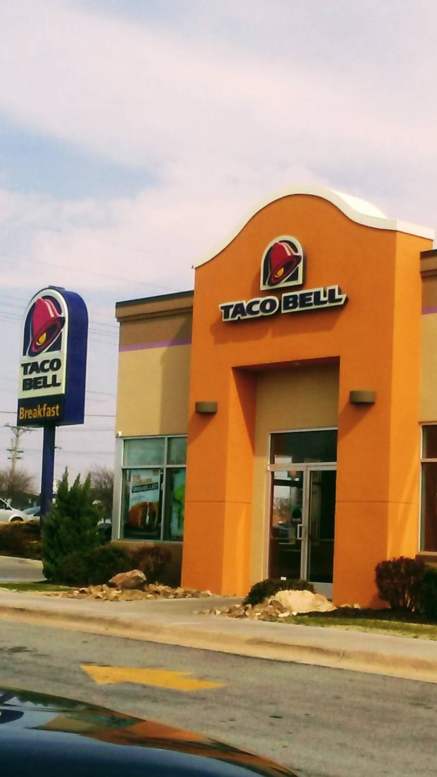 Taco Bell | meal takeaway | 6704 NW Cache Rd, Lawton, OK 73505, USA | 5805369787 OR +1 580-536-9787